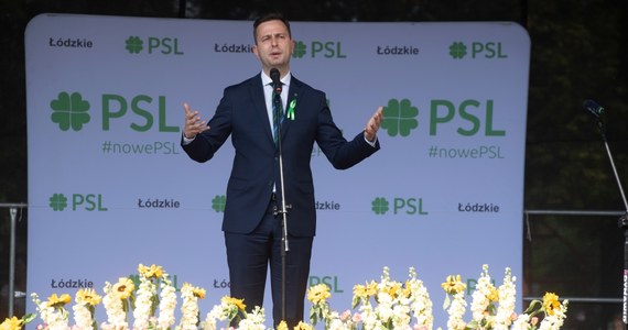 Naczelny Komitet Wykonawczy PSL rekomenduje Radzie Naczelnej Stronnictwa zaproszenie Platformy Obywatelskiej do wspólnego startu w jesiennych wyborach do Sejmu i Senatu - ale bez lewicy. Gdyby PO się na taki wariant nie zgodziła, ludowcy wystartują samodzielnie jako PSL-Koalicja Polska. O takich decyzjach informuje - powołując się na swe nieoficjalne ustalenia - Polska Agencja Prasowa.