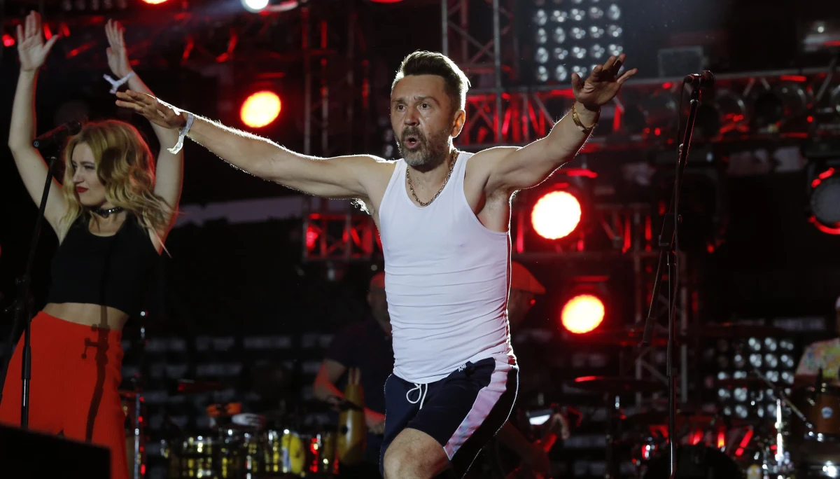 Nawet ćwierć miliona euro za jeden występ - to stawka Ałły Pugaczowej, od dziesięcioleci "królowej scen" na Wschodzie. Rosyjska prasa bulwarowa ujawnia zarobki tamtejszych gwiazd podczas koncertów zaplanowanych na lato.