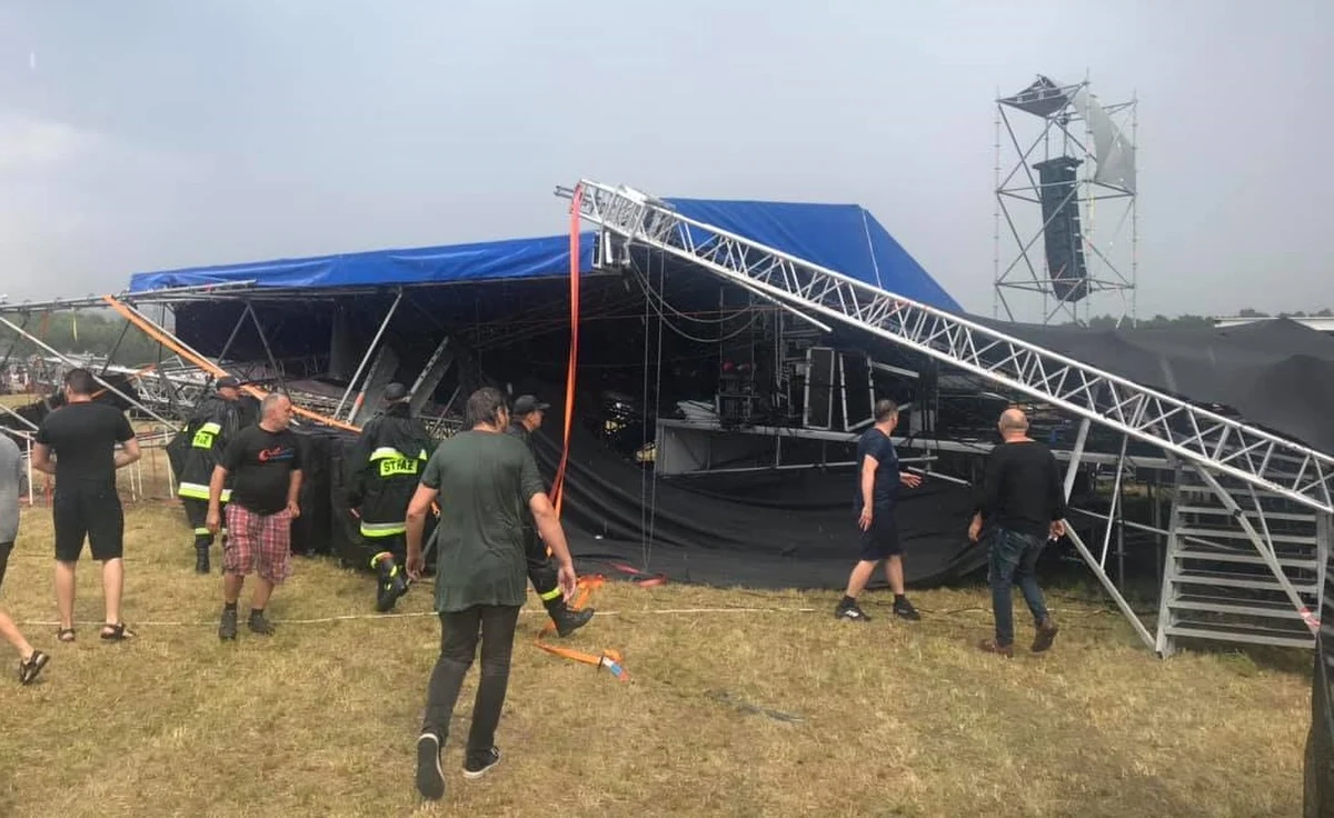 Dwie osoby zostały poszkodowane w czasie festynu w Ostrowie koło Przemyśla. Silny wiatr i burza, jakie przeszły nad tą miejscowością, spowodowały zawalenie się sceny. 