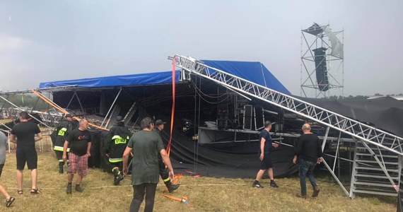 Dwie osoby zostały poszkodowane w czasie festynu w Ostrowie koło Przemyśla. Silny wiatr i burza, jakie przeszły nad tą miejscowością, spowodowały zawalenie się sceny. 