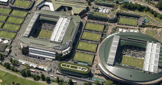 Najwyżej rozstawieni Łukasz Kubot i Brazylijczyk Marcelo Melo awansowali do ćwierćfinału debla w wielkoszlemowym Wimbledonie. W swoim trzecim czterosetowym meczu w Londynie pokonali Brazylijczyka Marcelo Demolinera i Divija Sharana z Indii 7:5, 6:7 (8-10), 7:6 (8-6), 6:3.