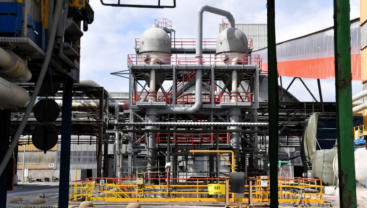 Sześć osób zostało zatrzymanych w związku z wyrządzeniem Zakładom Chemicznym szkody w wysokości ok. 2 mln zł - poinformowała Prokuratura Krajowa. Wątek ten wyodrębniono z tzw. afery melioracyjnej. 