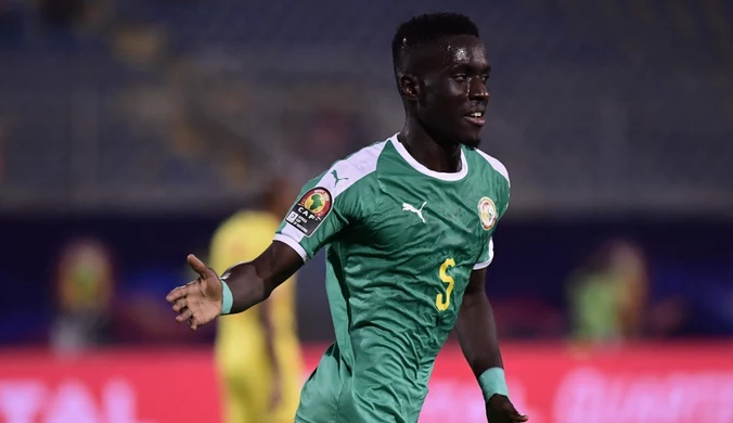 Czy sprawa Idrissy Gueye może zmienić futbol? Senegal murem za piłkarzem