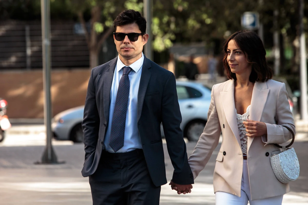 Sąd w Walencji na wschodzie Hiszpanii uznał w środę 42-letniego Javiera Sancheza Santosa za syna znanego piosenkarza Julio Iglesiasa. Artysta latami odmawiał poddania się badaniu na potwierdzenie ojcostwa.