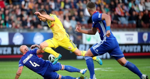 Piast Gliwice zremisował w pierwszej rundzie eliminacji Ligi Mistrzów z BATE Borysów (1:1). Gola dla gliwiczan strzelił Piotr Parzyszek, dla mistrzów Białorusi trafił Stanisław Drahun. Ten sam zawodnik w 89. minucie otrzymał czerwoną kartkę.