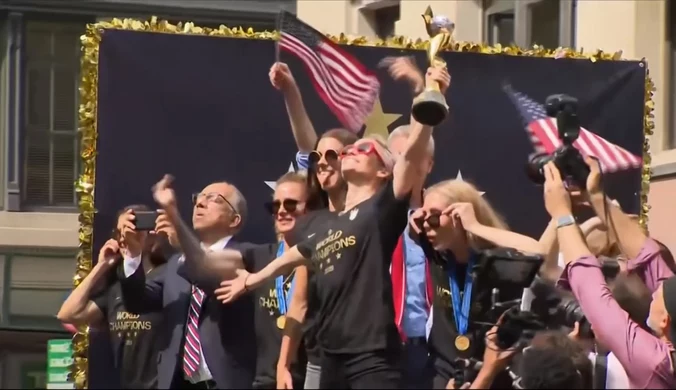 Mistrzynie świata przywitane przez kibiców w Nowym Jorku. Wideo