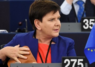 Kulisy przegranej Szydło. Biedroń wezwał socjalistów do głosowania przeciwko niej