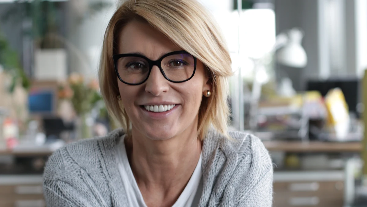 "Wewnętrzny konflikt rodzica – czy być rodzicem lubianym, czy takim, który zapewnia bezpieczeństwo, musimy rozwiązać na korzyść bezpieczeństwa" - mówi gość Rozmowy w samo południe w RMF FM, twórczyni kampanii społecznych, trenerka interpersonalna Tatiana Mindewicz-Puacz. "Nie mamy być kumplami nastolatka, tylko ich rodzicami" - dodaje gość Marcina Zaborskiego.