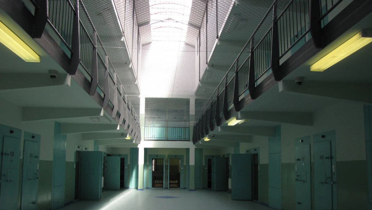 O usiłowanie zabójstwa rozszerzył prokurator listę zarzutów przeciwko Mateuszowi K. podejrzanemu o gwałt i uwięzienie 9-letniej dziewczynki. 24-latkowi grozi teraz dożywocie. Do zbrodni doszło w maju w Gorzowie Wielkopolskim.