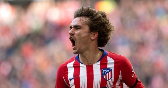 FC Barcelona ma nowego zawodnika. Klub z Katalonii pozyskał aktualnego mistrza świata, Antoine Griezmanna. Francuz spędzi w Barcelonie kolejnych pięć sezonów.