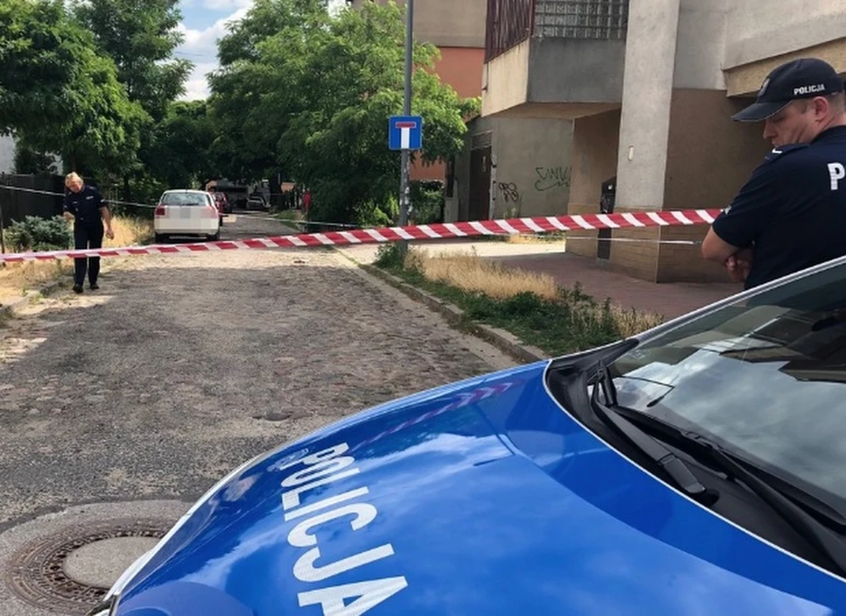 Są zarzuty dla 64-letniego mężczyzny, który został zatrzymany po strzelaninie na warszawskim Bródnie. W jej wyniku zginęła 43-letnia kobieta. Motywem zbrodni był konflikt sąsiedzki. Prokurator złożył wniosek o areszt dla 64-latka.