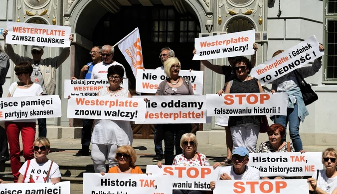 Manifestacja w Gdańsku. Nie chcą odebrania miastu Westerplatte