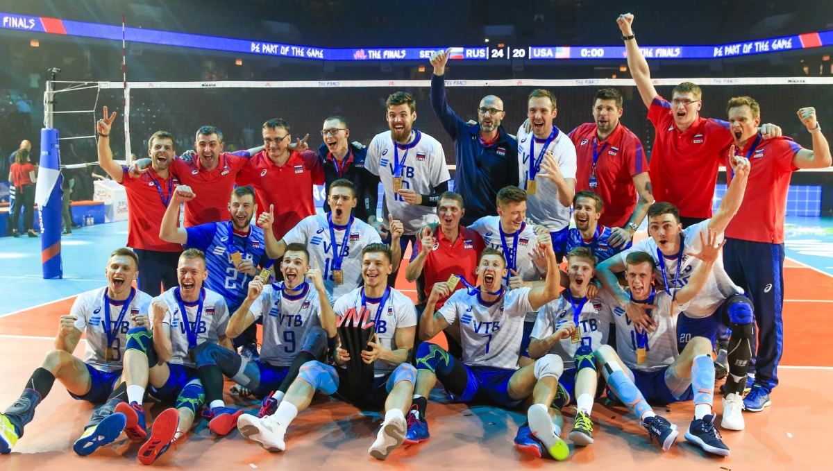 Siatkarze Rosji triumfowali w drugiej edycji Ligi Narodów. W finale pokonali w Chicago zespół USA 3:1 (25:23, 20:25, 25:21, 25:20) i powtórzyli ubiegłoroczny sukces. Polska zajęła trzecie miejsce.