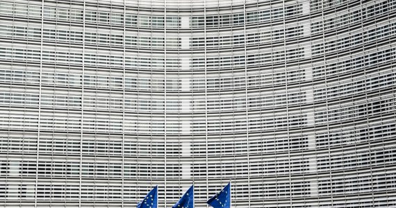 Komisja Europejska wszczęła drugi etap postępowania przeciwko Polsce. Sprawa dotyczy naruszenia prawa unijnego, przy stosowaniu dyscyplinarek wobec sędziów.