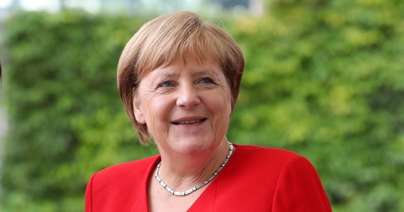 Kanclerz Niemiec Angela Merkel cieszy się "dobrym zdrowiem" i jest gotowa rządzić krajem do 2021 roku, czyli do końca swojej kadencji - powiedział w środę agencji Reutera szef urzędu kanclerskiego Helge Braun.