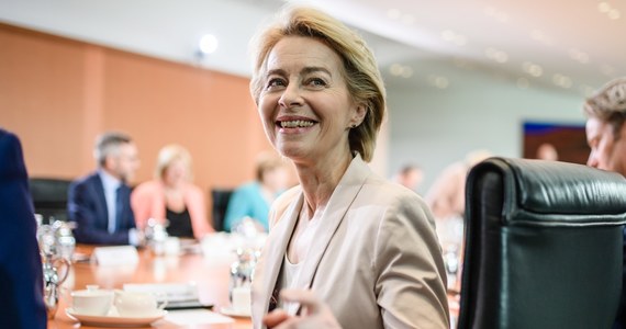 Przyszła przewodnicząca Komisji Europejskiej Ursula von der Leyen opowiedziała się za wsłuchiwaniem się w argumenty m.in. Polski w kwestii unijnej polityki migracyjnej. Niemiecka polityk jest też za ukonkretnieniem dyskusji w sprawie praworządności.