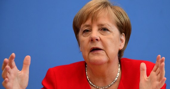 Kanclerz Angela Merkel ujawniła, że rozmawiała z premierem Polski Mateuszem Morawieckim przed głosowaniem w sprawie wyboru Ursuli von der Leyen na przewodniczącą Komisji Europejskiej. Zastrzegła jednak, że nie ma niemieckiej dominacji w Europie.