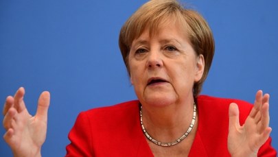 Merkel przyznała, że rozmawiała z Morawieckim ws. von der Leyen