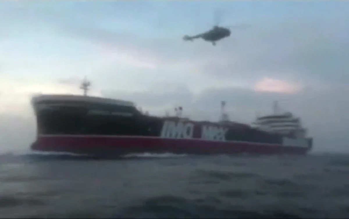 Szef irańskich regionalnych władz portowych Allahmorad Afifipur powiedział w niedzielę w państwowej TV, że cała 23-osobowa załoga przejętego w piątek tankowca Stena Impero jest "bezpieczna i w dobrym zdrowiu".