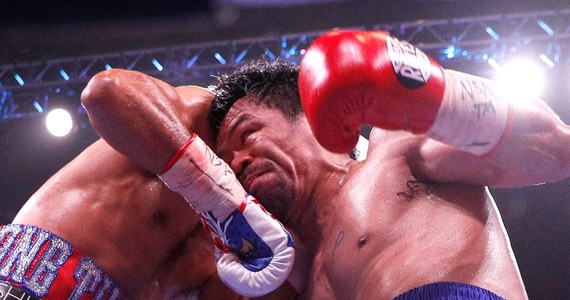Słynny filipiński bokser Manny Pacquiao odzyskał pas mistrza świata organizacji WBA w wadze półśredniej, pokonując niejednogłośnie na punkty Amerykanina Keitha Thurmana. Walka odbyła się w nocy z soboty na niedzielę w Las Vegas.

