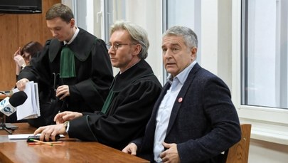 Władysław Frasyniuk winny naruszenia nietykalności policjantów