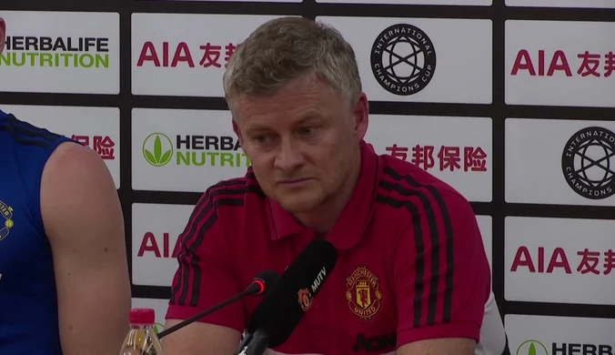 Premier League. Solskjaer wierzy, że fani nie odwrócą się od Pogby. Wideo