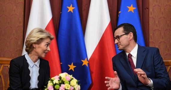 "Bardzo istotne było dla mnie, by po Berlinie i Paryżu przyjechać do Warszawy" – oświadczył Ursula von der Leyen. Z nową szefową Komisji Europejskiej rozmawia premier Morawiecki. "Cieszę się na naszą współpracę" - oświadczył.