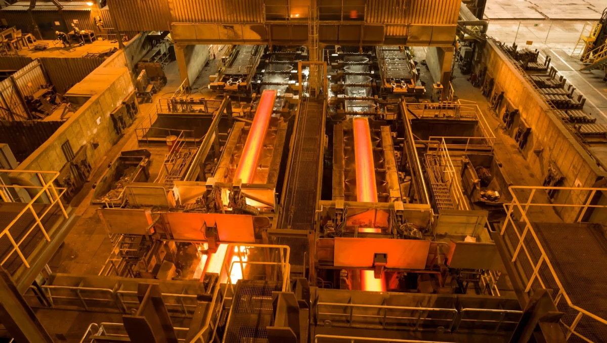 ArcelorMittal podjął decyzję o bezterminowym odroczeniu planowanego wyłączenia pieca i stalowni w krakowskiej hucie – ustalił reporter RMF FM Marek Wiosło. Decyzja taka zapadła po spotkaniu ze związkowcami. 