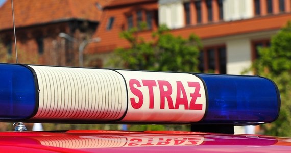 Pożar mieszkania w Namysłowie w Opolskiem. Dwie osoby poszkodowane