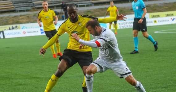 Piłkarze Legii Warszawa zremisowali na wyjeździe z fińskim KuPS Kuopio 0:0 w rewanżowym meczu 2. rundy kwalifikacji Ligi Europy i awansowali do kolejnego etapu. Pierwszy mecz wicemistrz Polski wygrał u siebie 1:0.