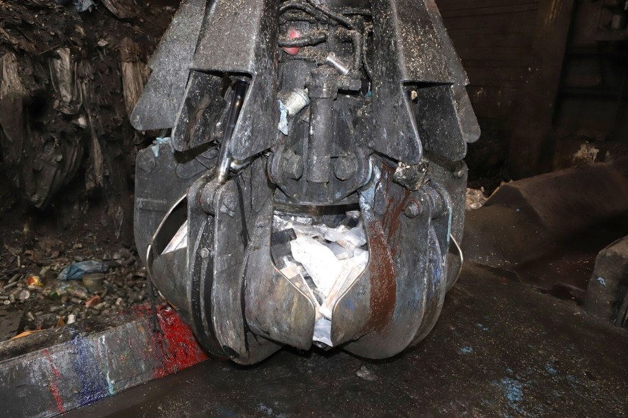 /HAMBURG CUSTOMS  /PAP/EPA