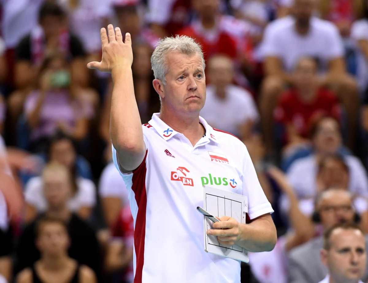 "Nasz atak nie był dobry, jak wczoraj, gdy wygraliśmy z Serbią" – powiedział w piątek trener siatkarskiej reprezentacji Polski po przegranym 1:3 meczu z Brazylią w odbywającym się w Krakowie XVII Memoriale Huberta Jerzego Wagnera.