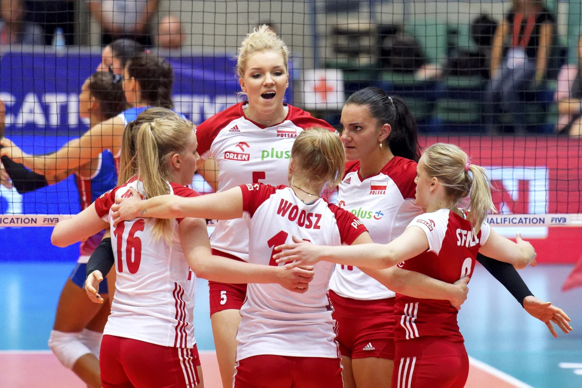 Polki pokonały we Wrocławiu Portoryko 3:0 (25:18, 30:28, 25:15) w swoim pierwszym meczu turnieju kwalifikacyjnego siatkarek do igrzysk olimpijskich Tokio 2020. We wcześniejszym spotkaniu Serbia ograła Tajlandię 3:0.