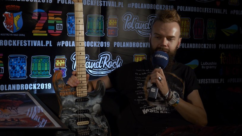 Zobaczcie, jak tym razem wygląda specjalna gitara na Pol'and'Rock Festival przygotowana przez Szymona Chwalisza.