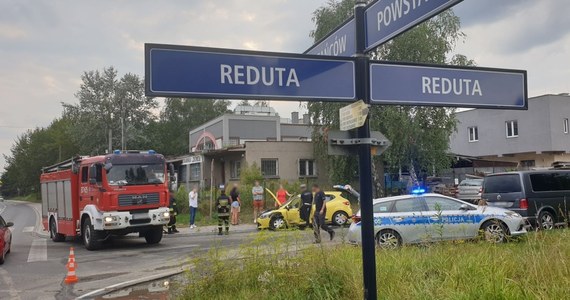 Staranowany samochód i strzały w powietrze - tak wyglądała akcja Centralnego Biura Śledczego Policji w Krakowie. Jak dowiedział się reporter RMF FM Grzegorz Kwolek, policjanci zatrzymali dwie osoby. Była to część większej akcji przeciwko przestępstwom narkotykowym w Małopolsce.