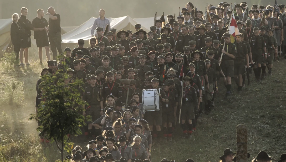 Około 200 osób źle się poczuło podczas apelu inaugurującego Zlot 30-lecia Związku Harcerstwa Rzeczypospolitej w Rybakach na Warmii. 30 osób trafiło do szpitala polowego zorganizowanego na miejscu. 