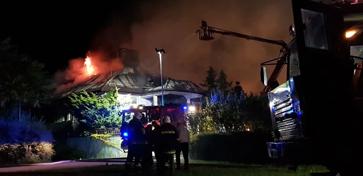 Trwa dogaszanie pożaru Domu Pomocy Społecznej w Miszewie Murowanym niedaleko Płocka. Spłonął dach budynku głównego. Ewakuowano stu mieszkańców placówki. Nikt nie ucierpiał.