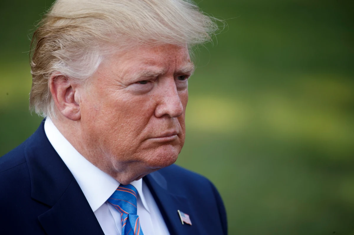 „W naszym kraju nie ma miejsca na nienawiść" - powiedział w niedzielę po południu czasu miejscowego prezydent USA Donald Trump. W ostatnich strzelaninach w Ohio i Teksasie, w których zginęło 29 osób. Prezydent złożył kondolencje rodzinom ofiar.