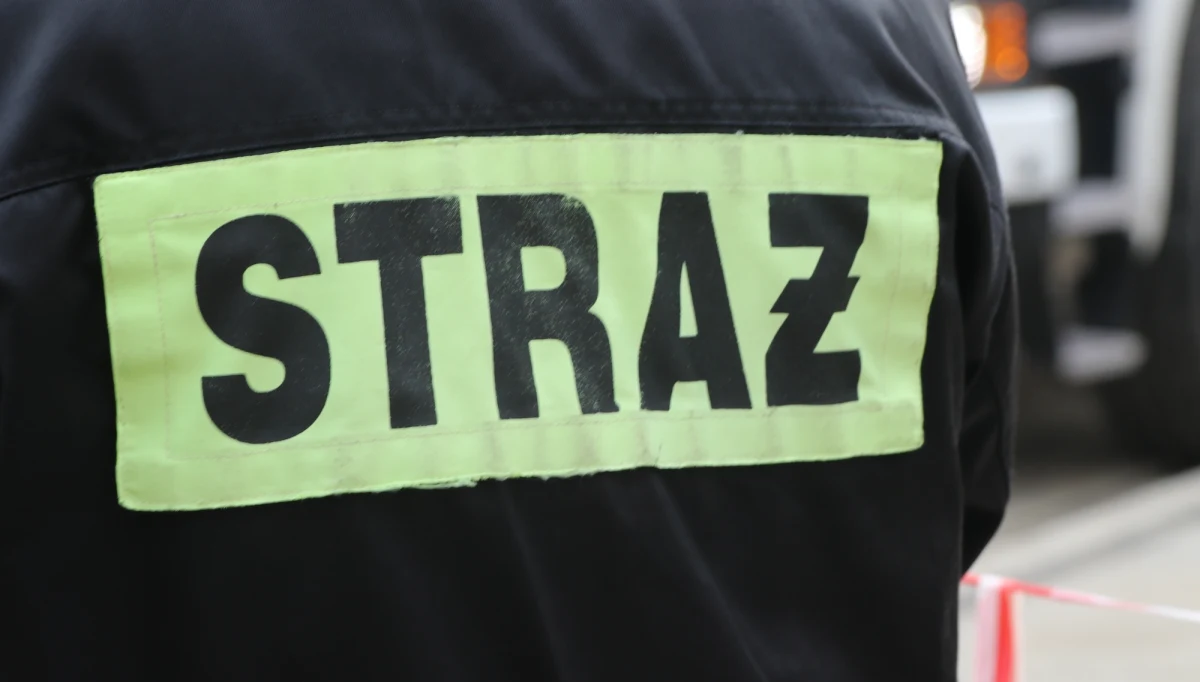 Tragedia podczas pracy na polu w Kujawsko-Pomorskiem. Jeden mężczyzna zginął, a drugi został ranny. Informację dostaliśmy na Gorącą Linię RMF FM.