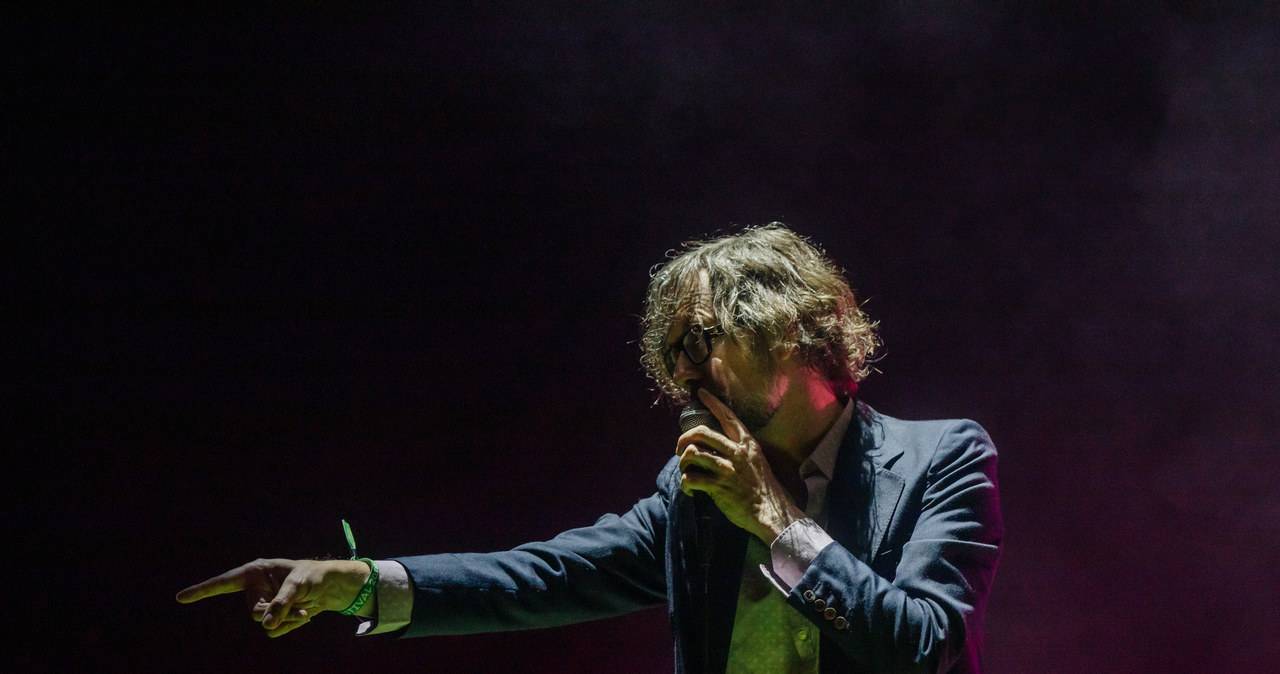 "Jakie dręczą cię strachy, co cię niepokoi?" - wypytywał zabranych przed sceną Jarvis Cocker, największa gwiazda 14. edycji OFF Festival (2-4 sierpnia). Odpowiedzi uzyskał połowiczne - związane z jego osobą, adekwatne do nastroju chwili. O fobiach i lękach współczesnego świata bardzo konkretnie opowiadali za to występujący w Katowicach artyści.