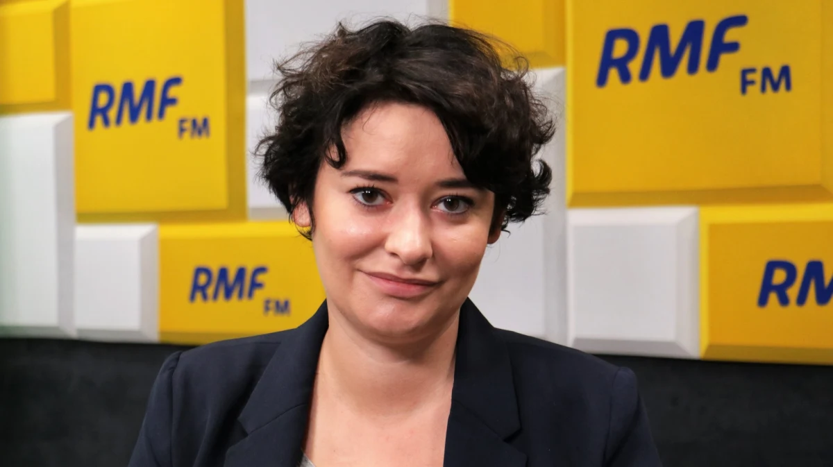 Podczas Rozmowy w samo południe w RMF FM rzeczniczka SLD Anna Maria Żukowska zadeklarowała, że Lewica już w przyszłym tygodniu ogłosi „jedynki”. „Pełne listy pojawią się pewnie już we wrześniu. Chcemy mieć listy oparte na aktywistach, na osobach, które były zaangażowane już od wielu lat” – zapewniała Żukowska.