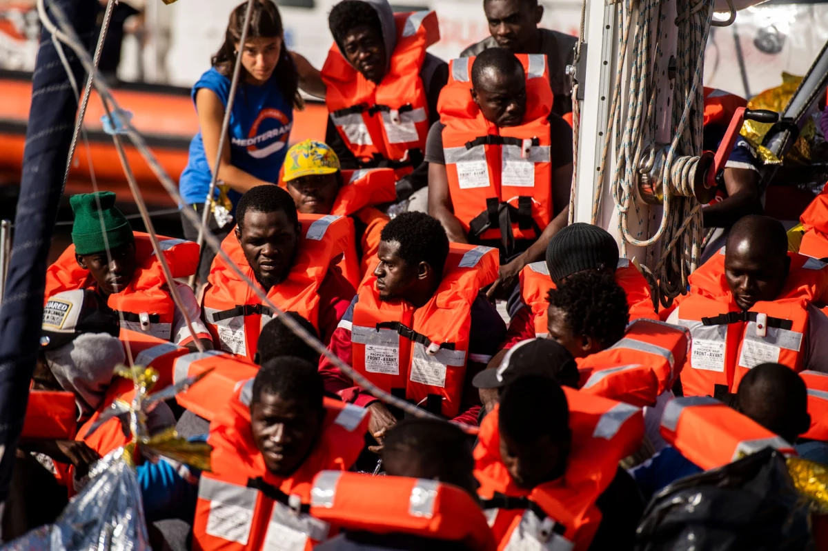 Wiceminister ds. obrony cywilnej Grecji Jorgos Kumucakos ostrzegł w piątek, że jego kraj wyczerpał już możliwości przyjmowania migrantów. Zwrócił się do Turcji oraz do UE o znalezienie rozwiązania, jak się wyraził - problemu - zwiększonego napływu na greckie wybrzeża.
