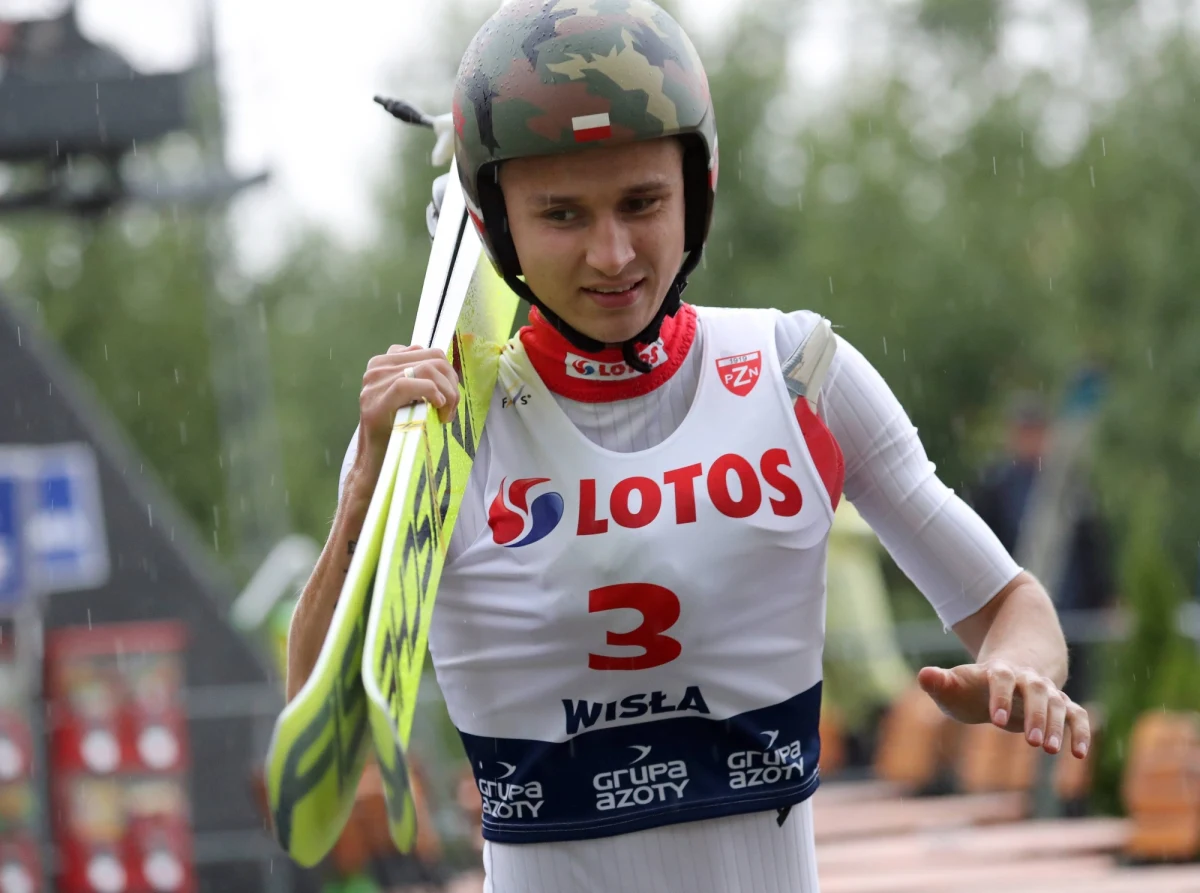 Klemens Murańka wygrał zawody Letniego Pucharu Kontynentalnego w skokach narciarskich w Wiśle-Malince (HS-134). Trzecie miejsce zajął Paweł Wąsek. Drugi na obiekcie im. Adama Małysza był Niemiec Moritz Baer.