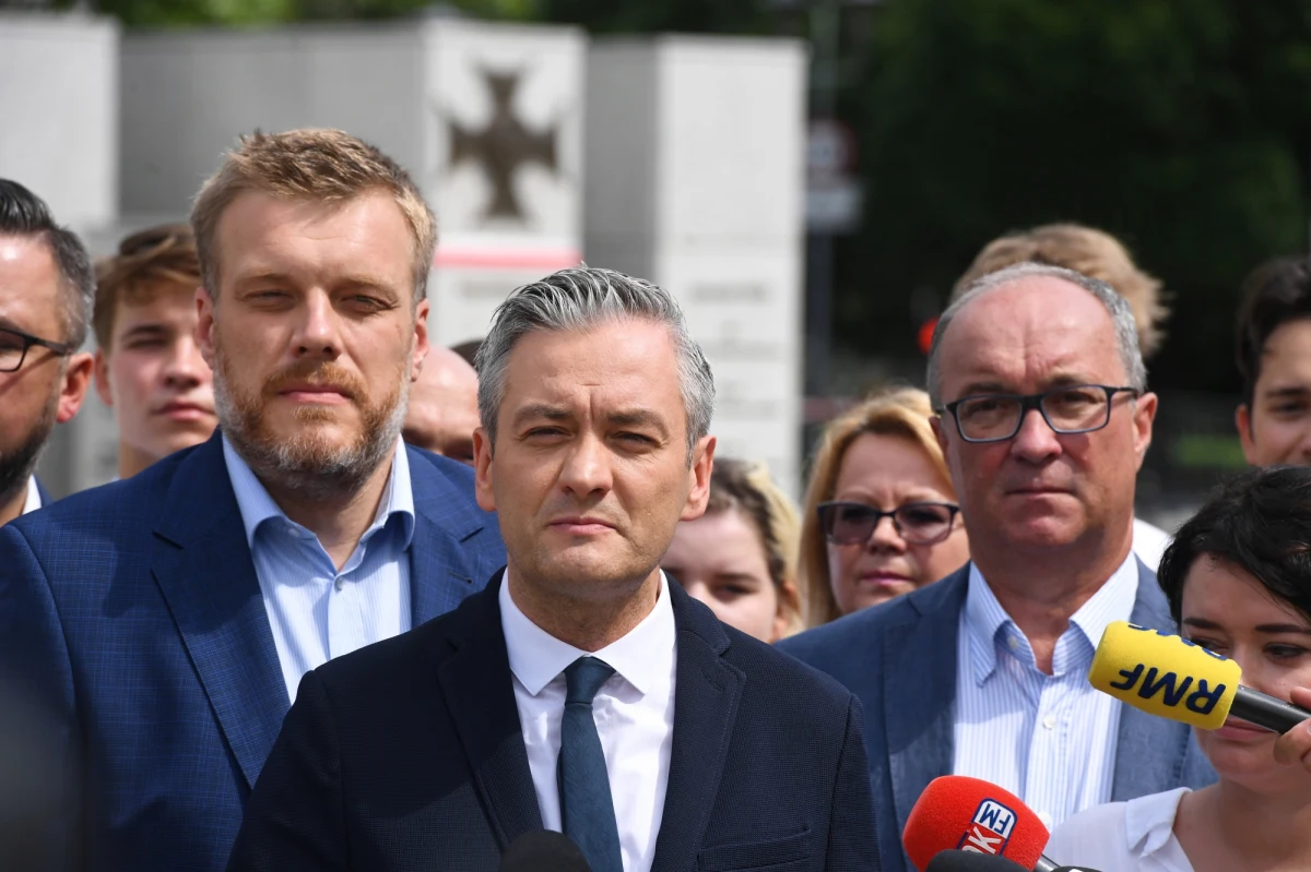 W nocy z poniedziałku na wtorek zakończono akceptowanie czołówek list wyborczych Lewicy do Sejmu przez tworzące je: SLD, Wiosnę i Razem. Włodzimierz Czarzasty ma być "jedynką" w Sosnowcu; na listach znajdą się też, m.in. Robert Kwiatkowski i Joanna Scheuring-Wielgus - dowiedziała się PAP.