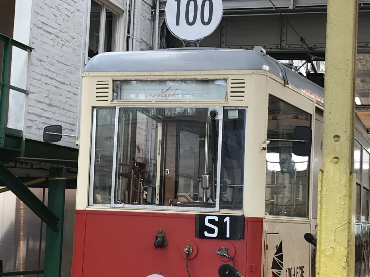 Niecodzienny tramwaj wyjedzie jutro na ulice śląskich miast. Nazwano go tramwajem powstańczym, bo ma przypominać o setnej rocznicy wybuchu pierwszego powstania śląskiego.