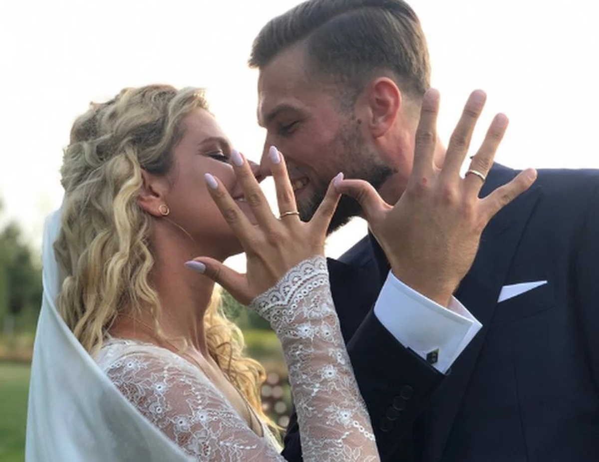 Zofia Zborowska i Andrzej Wrona są już po ślubie! Para poinformowała o tym na swoich profilach społecznościowych. 