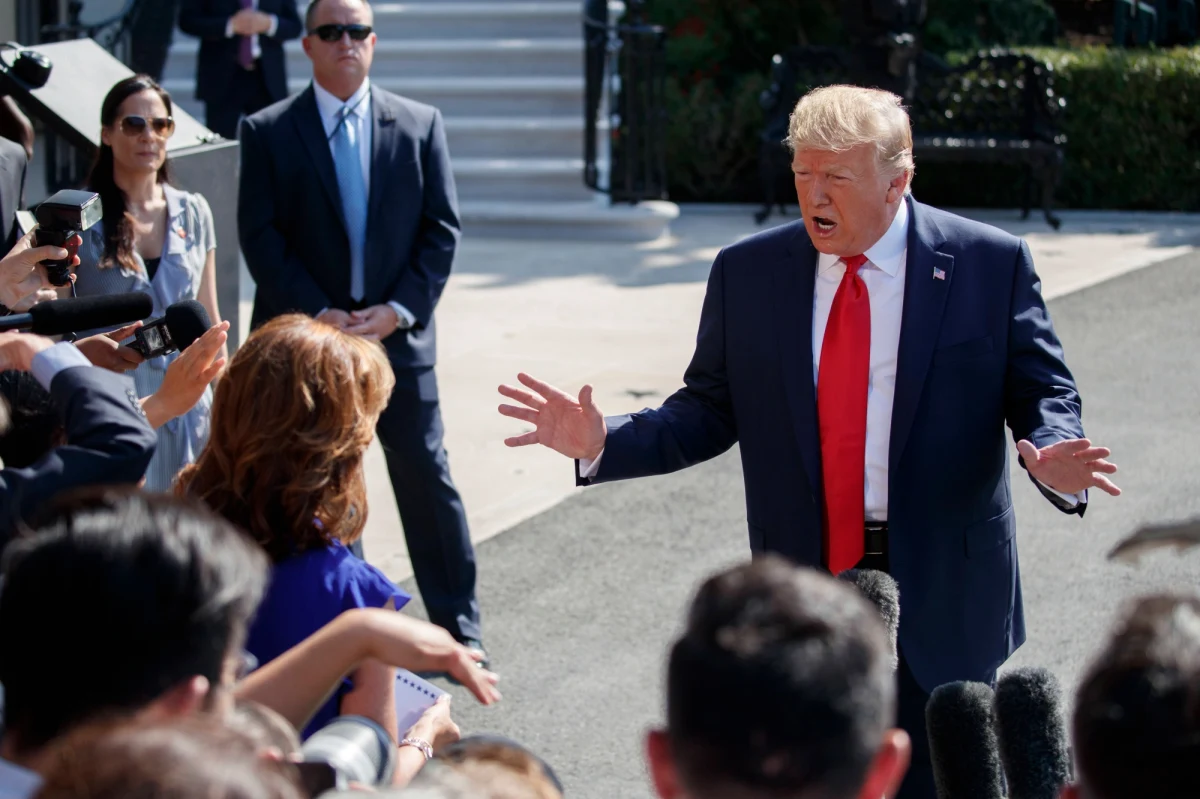 Prezydenci Polski i Stanów Zjednoczonych odwiedzą wspólnie jednostkę wojskową. Podczas zbliżającej się wizyty przywódcy USA - na przełomie sierpnia i września - Donald Trump i Andrzej Duda mają razem wizytować bazę lotniczą w Powidzu - dowiedział się nieoficjalnie reporter RMF FM.