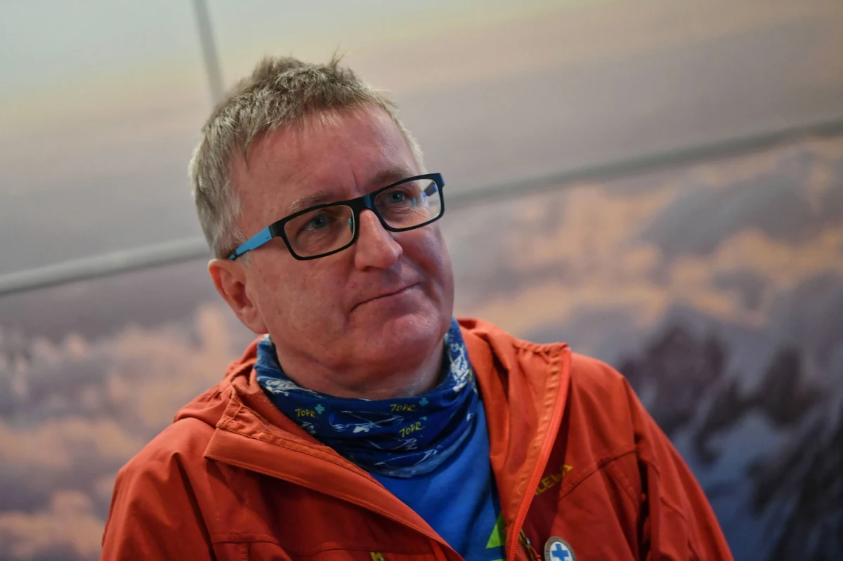 "Musimy się przygotować do długotrwałych działań. Do dni, tygodni, które będą na to potrzebne" - mówił o tym, ile prawdopodobnie potrwa akcja ratunkowa w Jaskini Wielkiej Śnieżnej naczelnik Tatrzańskiego Ochotniczego Pogotowia Ratunkowego Jan Krzysztof.