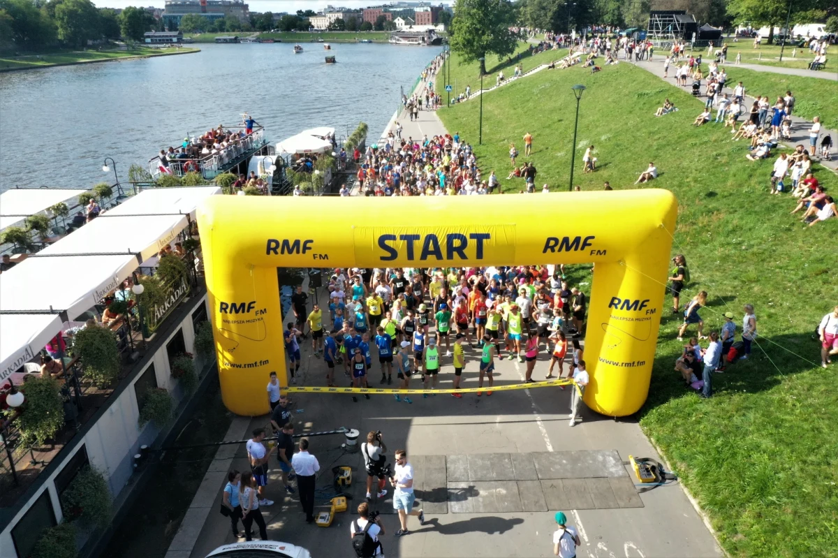 W niedzielę 18 sierpnia ruszył Kraków International Green Film Festival - międzynarodowy festiwal filmów o tematyce ekologicznej i święto kina i ludzi, którym nie są obojętne losy naszej planety. Wydarzeniem inaugurujące imprezę ma charakter sportowy - to bieg Zielona Piątka.