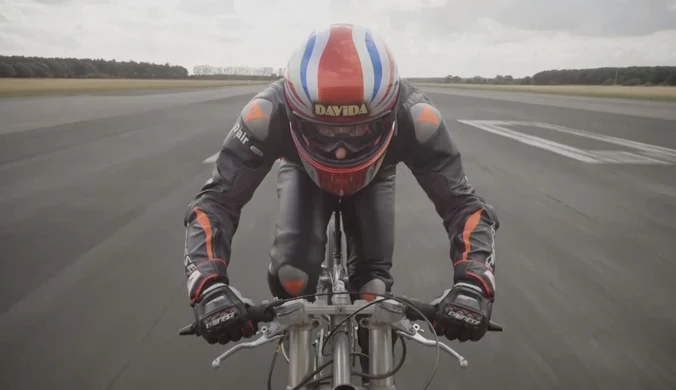 Brytyjczyk Neil Campbell pobił rekord. Jechał 280 km/h na rowerze. Wideo